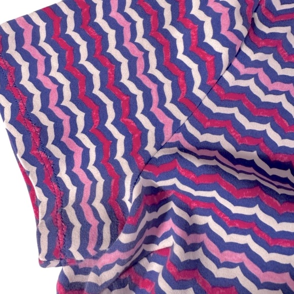 TALBOTS JERSEY KNIT RUFFLED NECK DRESS. PINK & PURPLE ZIG ZAG STRIPES. LIKE NEW - Picture 10 of 10